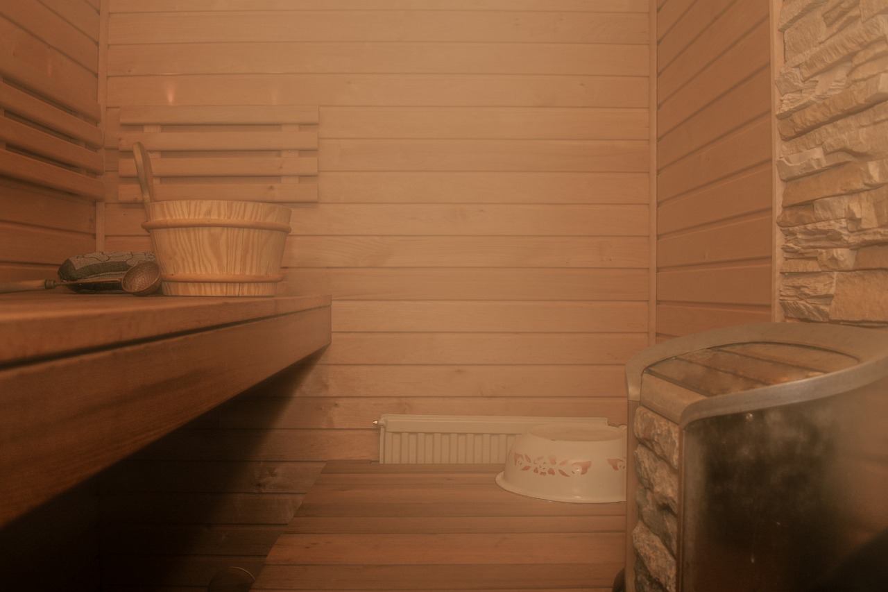 Para os finlandeses, além de relaxar e purificar o corpo, a sauna pode ajudar a socializar e até fechar negócios.