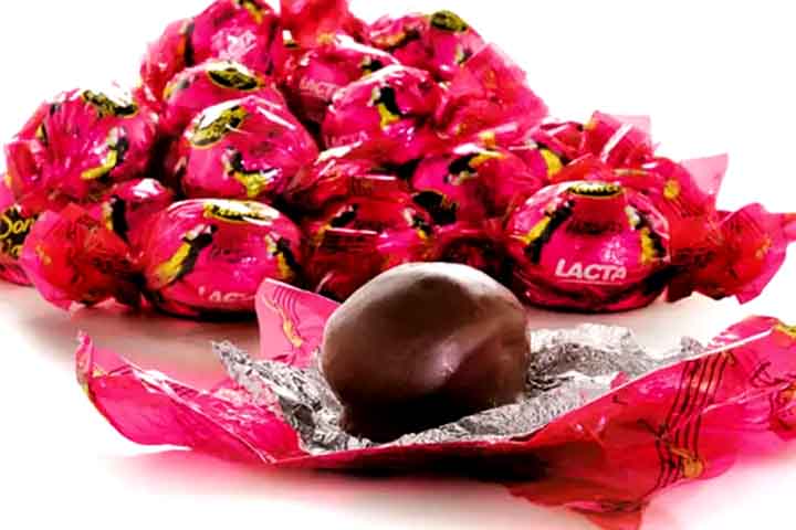 Com o doce classificado como bombom, a multinacional precisava pagar 3,25% de Imposto sobre Produtos Industrializados (IPI). Isso porque até 2022, a alíquota chegava a 5%.