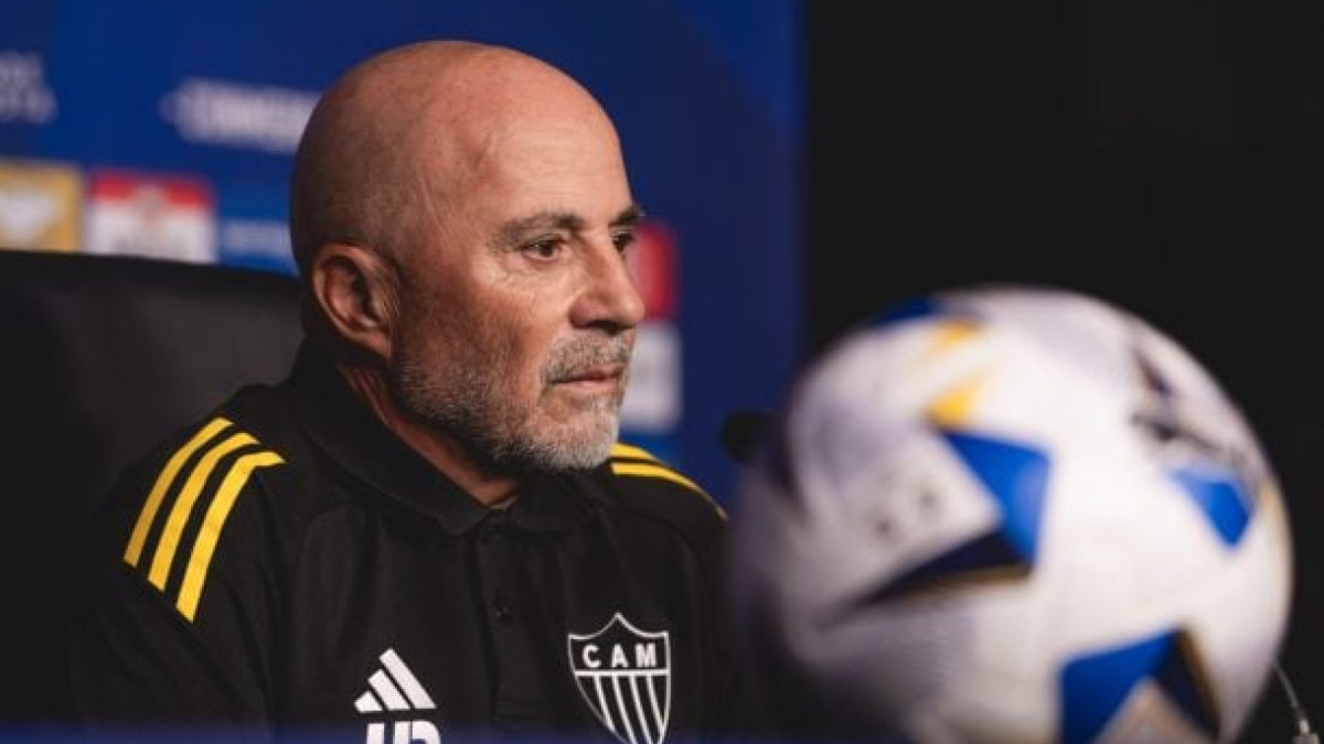 Com algumas saídas já confirmadas, Galo pretende dar alguns novos nomes para o técnico Sampaoli montar o time na próxima temporada