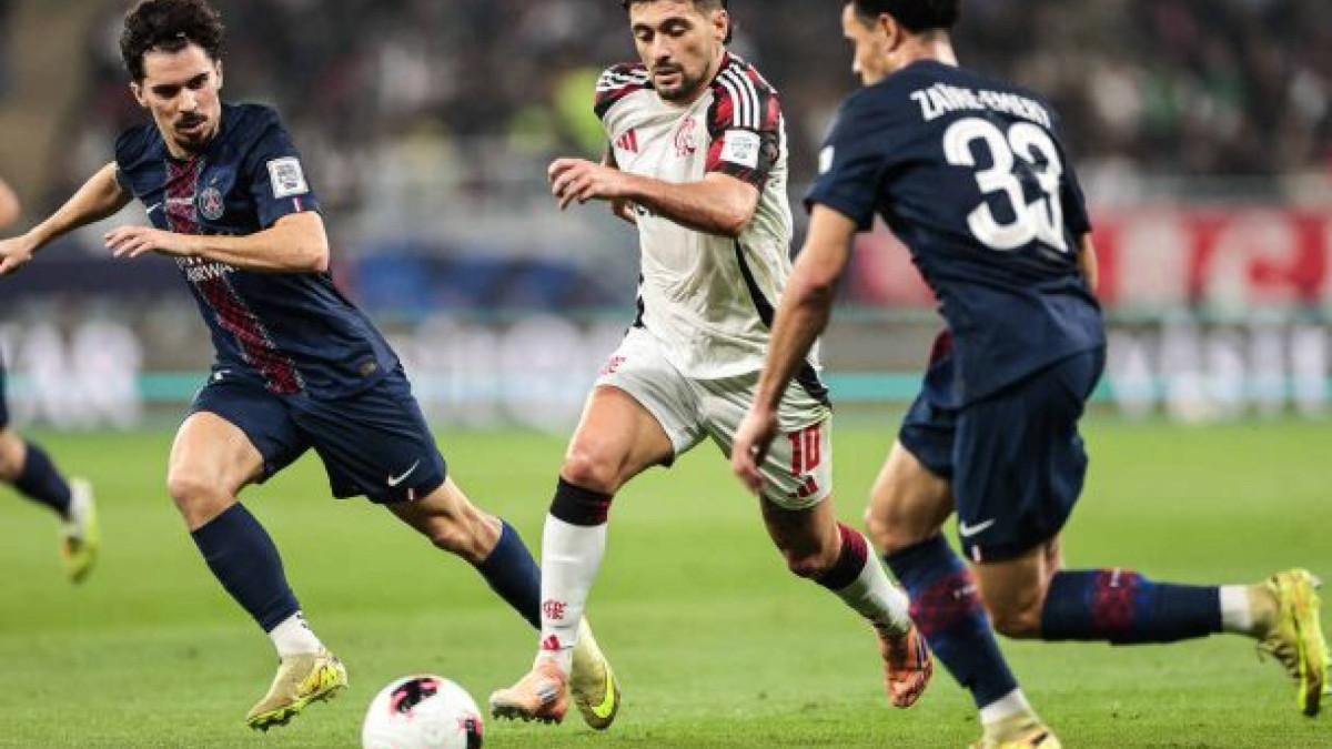 Craque atuou por 74 minutos, revelando sair por câimbras; jogador comenta revés nos pênaltis, falando que faltou sorte ao Fla