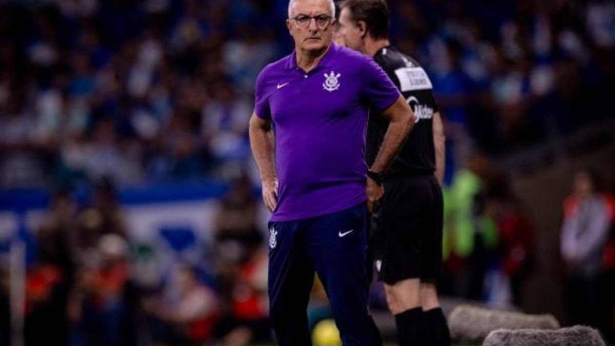 Treinador também resgou elogios ao trabalho do adversário Fernando Diniz