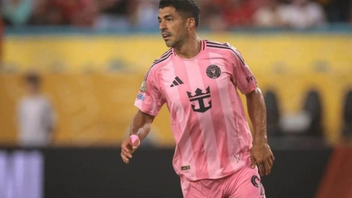 Centroavante uruguaio foi um dos destaques da temporada