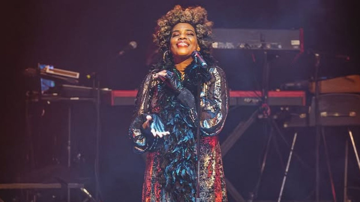 Macy Gray retorna ao Brasil e passa por Fortaleza
