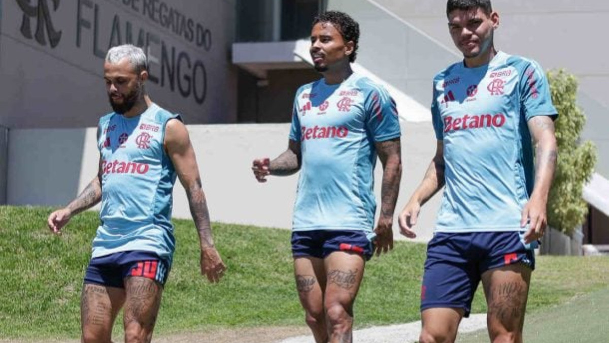 Galo tem interesse em repatriar o volante