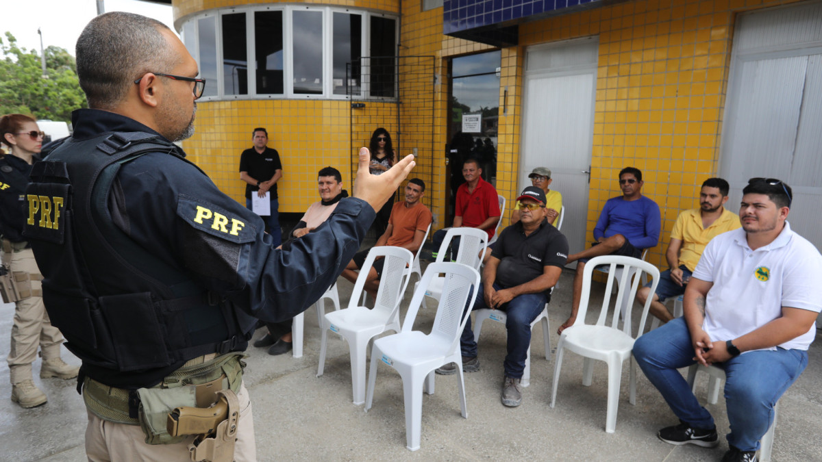 Pol&iacute;cia Rodovi&aacute;ria Federal (PRF) realiza abertura oficial da Opera&ccedil;&atilde;o Rodoviva no km 19 da BR-116