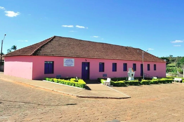 O centro também promove transmissões online que chegam a reunir quase 2 mil participantes simultâneos.