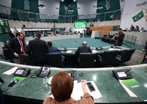 Vota&ccedil;&otilde;es ocorreram em sess&atilde;o plen&aacute;ria da Assembleia nesta quarta-feira, 17