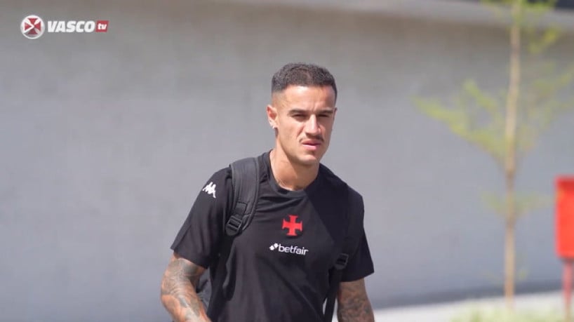 Vasco desembarca em São Paulo para final da Copa do Brasil 
