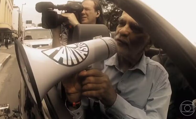 A arquiteta fez o relato ao comentar sobre o documentário em homenagem ao jornalista. Beatriz Goulart disse que na época das gravações, no fim de 2023, Kubrusly já não conseguia ler e escrever. Com o tempo, ele passou a falar ainda menos e reconhece apenas a esposa. 

