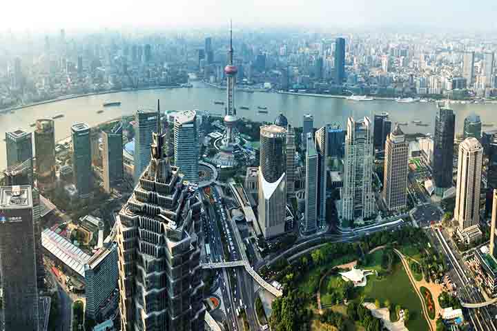 Esses momentos históricos moldaram sua arquitetura, seu urbanismo e até mesmo o estilo de vida de seus moradores. Hoje, Xangai é um exemplo de como a globalização pode dialogar com a tradição local.