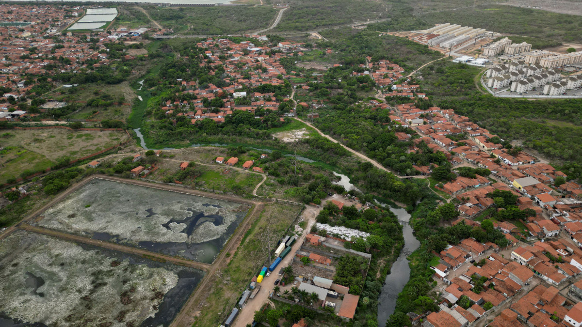 Jangurussu nasceu de um lix&atilde;o a c&eacute;u aberto e tem hist&oacute;ria marcada pela fome e a morte; conhe&ccedil;a