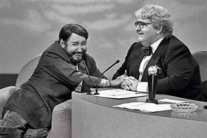 A presença carismática e extravagante de Clóvis Bornay também o levou à televisão e ao cinema. 
