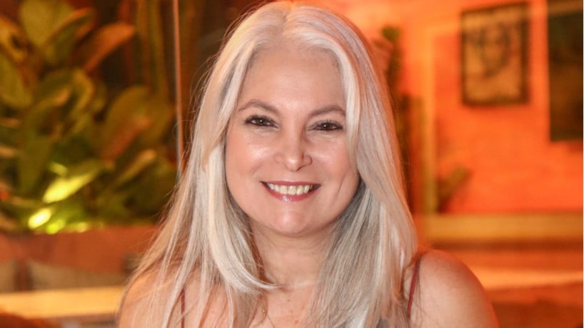 Autora cearense e cronista do O POVO, Marília Lovatel é finalista do 10º Prêmio Kindle de Literatura. (Foto Joao Filho Tavares O Povo) 