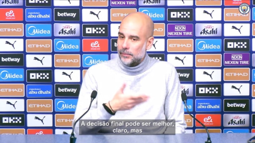 Guardiola rasga elogios a Savinho: 'Confio muito nele' 