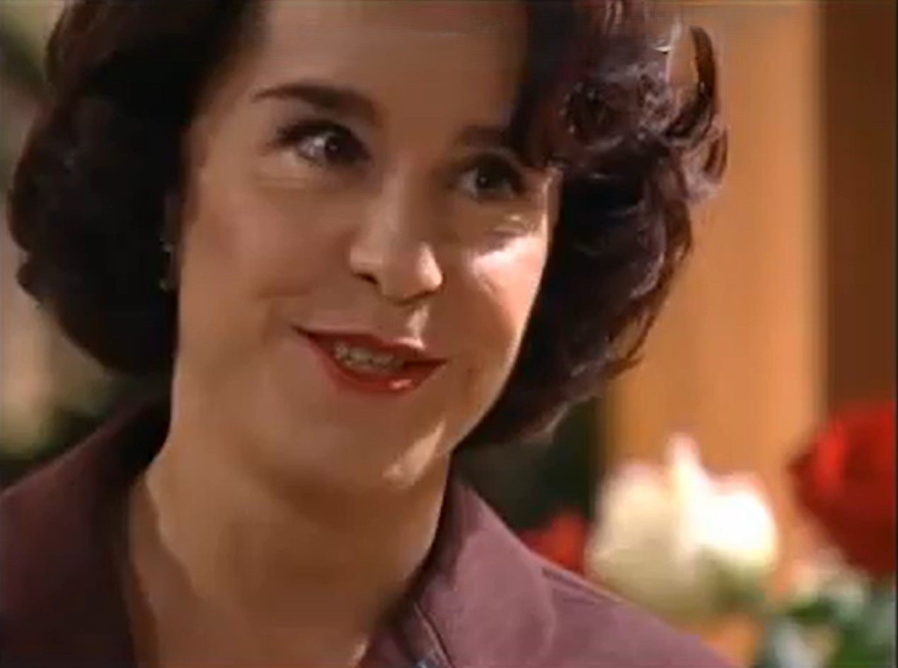 Em 2006, foi contratada pela Record e participou de produções da emissora, com uma aparição especial em “Prova de Amor” e atuação em “Cidadão Brasileiro”, na qual interpretou Fausta, personagem inspirada em um clássico da literatura alemã. Essa novela marcou sua última participação em produções brasileiras do gênero.
