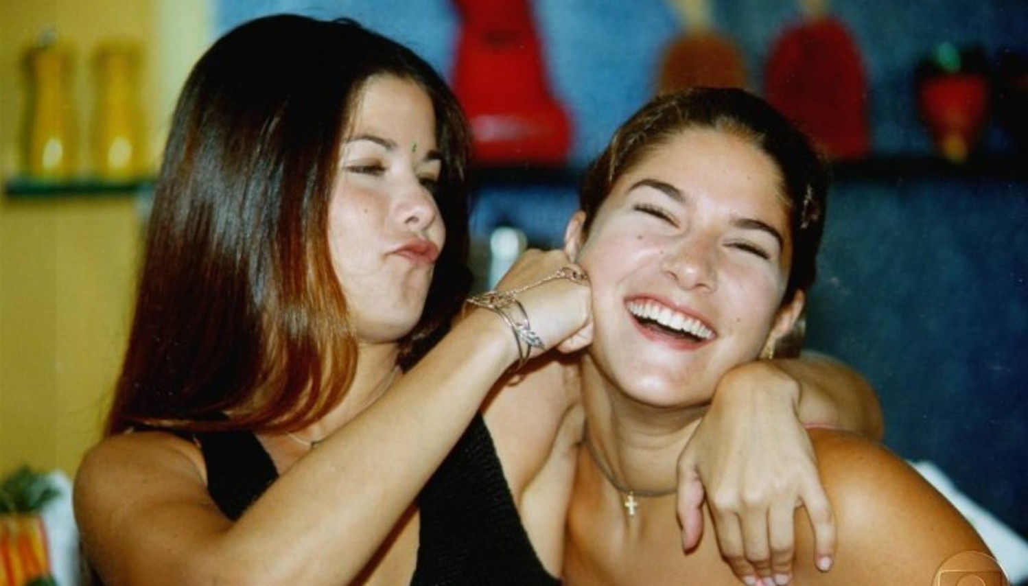 Entre as temporadas mais lembradas desse período está a sexta, exibida entre 1999 e 2000, que marcou a transição definitiva da academia para o colégio. A protagonista foi Tatiana, interpretada por Priscila Fantin, envolvida em um triângulo amoroso com Rodrigo Chaves, vivido por Mário Frias, namorado de sua amiga de infância Érica Schmidt, interpretada por Samara Felippo.
