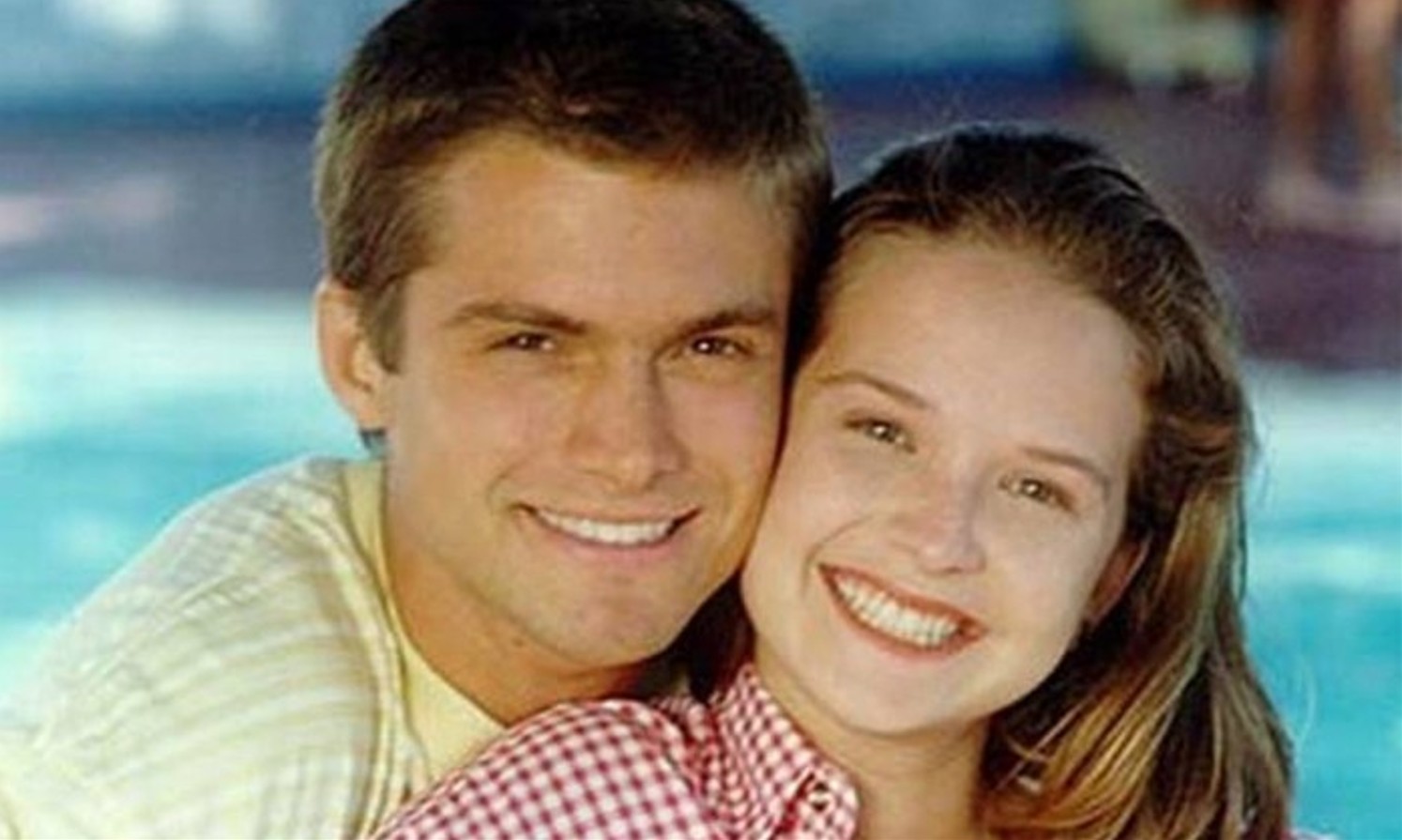 Outra temporada popular desse período foi a segunda temporada, exibida entre 1996 e 1997, que mostrou o retorno da turma à academia com cenários e figurinos renovados. O destaque foi o romance entre Luiza, interpretada por Fernanda Rodrigues, e o professor de jiu-jitsu Dado, vivido por Cláudio Heinrich, além da presença de atores como Camila Pitanga, Ana Paula Tabalipa, André Marques e Bruno De Luca.
