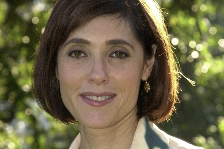 Outras atrizes que ficaram conhecidas por viverem Helenas em suas novelas foram Regina Duarte, Maitê Proença, Vera Fischer, Christiane Torloni e Taís Araújo. 