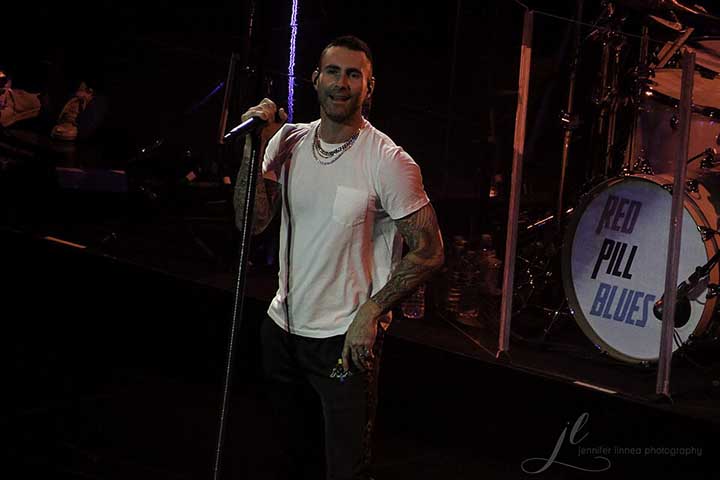 A banda norte-americana, comandada por Adam Levine, fez um show para o público em geral no Brasil pela última vez em 2023, durante o festival The Town. 
