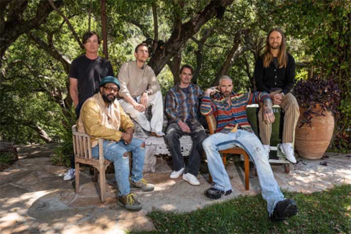 Poucos anos depois, os integrantes se reuniram com uma nova proposta sonora, incorporando influências do soul, do funk e do rhythm and blues ao pop rock. 
