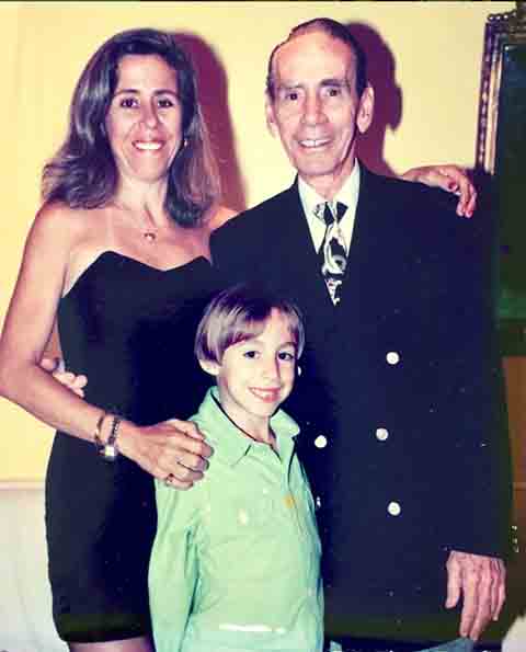 Nelson Gonçalves foi casado três vezes e teve sete filhos, sendo cinco deles adotivos. Quando morreu, vivia uma das filhas, Margareth Gonçalves, na zona sul do Rio de Janeiro.
