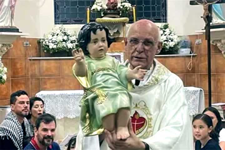 Reconhecido por muitos como uma voz incômoda, porém necessária, ele segue defendendo que o papel da Igreja é estar ao lado dos excluídos, denunciando injustiças e promovendo a solidariedade. 
