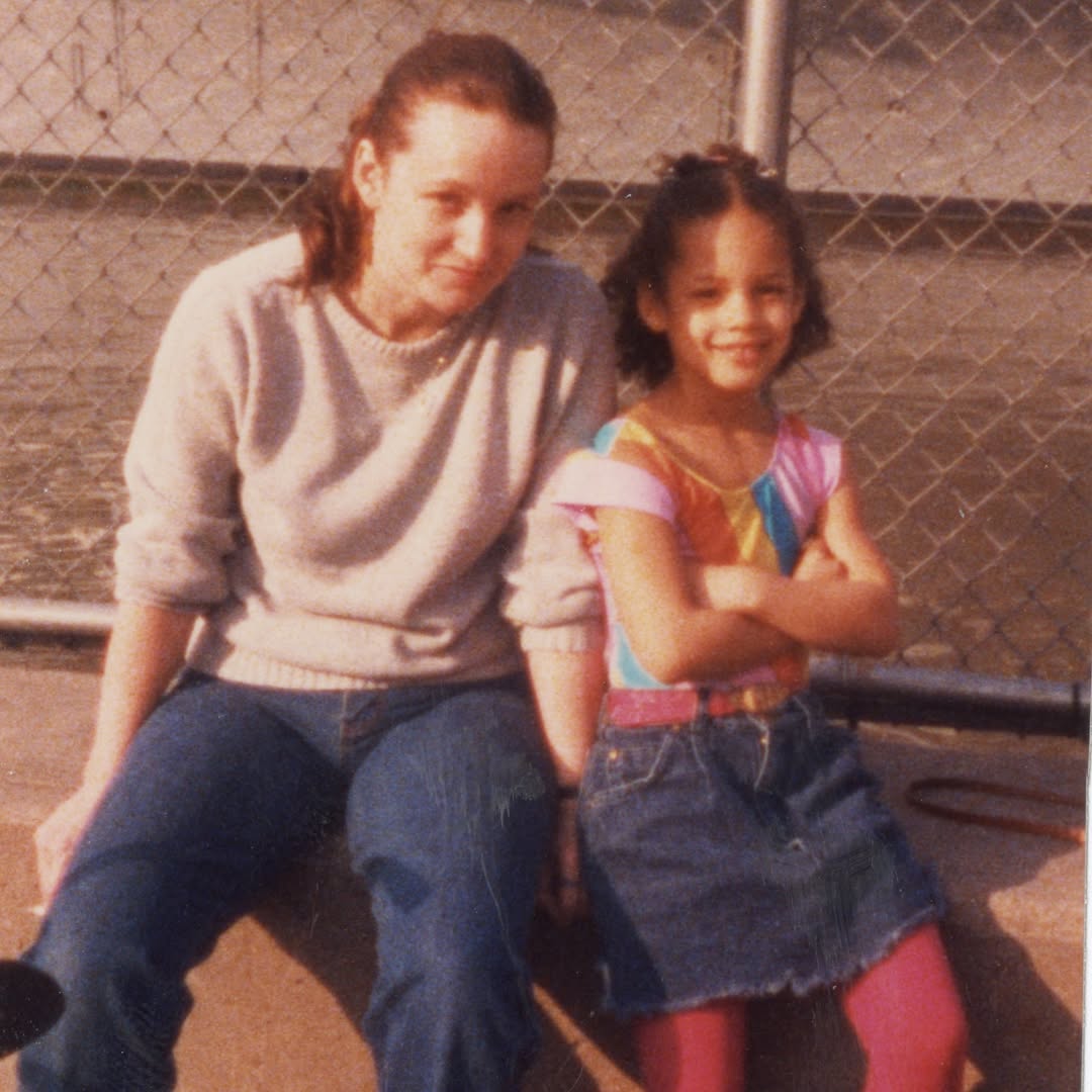 Alicia Augello Cook nasceu em 25 de janeiro de 1981 em Manhattan, Nova York. É filha de Terri Augello, profissional da área jurídica e atriz ocasional, e de Craig Cook, comissário de bordo que deixou a família quando ela tinha 2 anos. Terri possui ascendência italiana, inglesa, irlandesa e escocesa.Craig é afro-americano.
