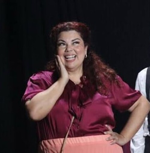 Em 2006, retornou aos palcos em “Balaio de Gatos”, no papel de Adelina, e, posteriormente, integrou montagens como “Hoje me Chamo Dinorá”, “Decameron”, “Gorda”, “A Vida em Rosa” e “Nessa Mesa de Bar”.
