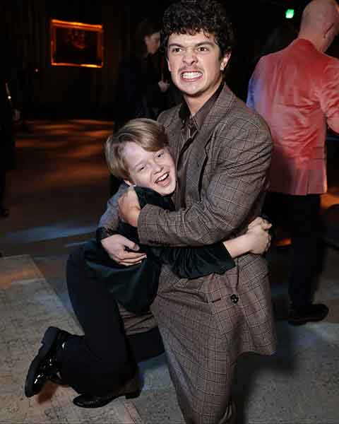 Filho do cineasta Chris Jupe e da atriz Katy Cavanagh, Jacobi cresceu em um ambiente em que a profissão fazia parte do cotidiano, uma influência que certamente moldou seu interesse pela atuação desde os primeiros anos de vida.
