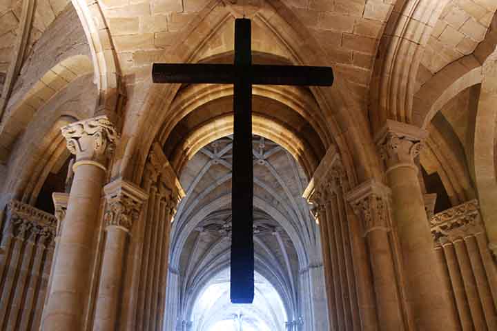 Apesar das incertezas, se confirmada como referência a Jesus, a peça seria um marco na arqueologia, sugerindo que sua fama se espalhou pelo Mediterrâneo já no século I.