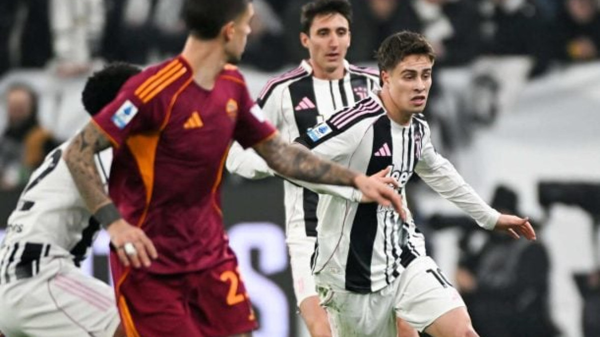 Com gols de Francisco Conceição e Openda, Velha Senhora faz 2 a 1 no clássico e fica a um ponto dos romanos na tabela