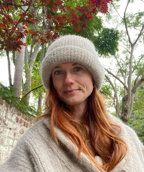 Bonnie Wright – nascida em 17 de fevereiro de 1991, em Londres, Inglaterra, é famosa por interpretar Gina Weasley nos filmes Harry Potter.
