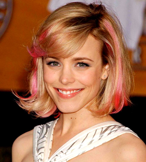 Rachel McAdams é uma renomada atriz canadense. Após ter concluído o curso de teatro na Universidade de Iorque, em 2001, ela trabalhou em produções de televisão e de cinema e se consolidou neste universo.
