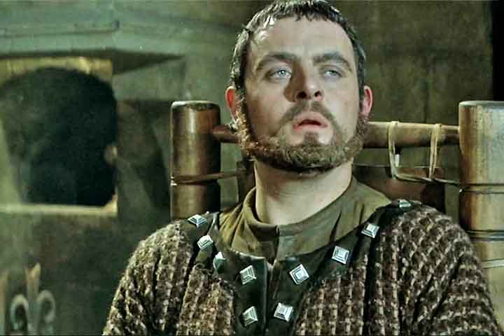 Em 1968, fez estreia marcante no cinema em “O Leão no Inverno”, no qual atuou ao lado de Katharine Hepburn e Peter O’Toole. Na trama, interpretou o rei inglês do século 12, Ricardo Coração de Leão. 
