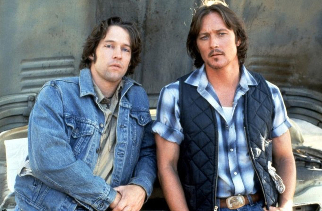 Robert atuou em diversos gêneros, incluindo ação, drama e ficção científica. Destacam-se filmes como Striptease, Cop Land e Fire in the Sky, onde mostrou sua capacidade de adaptação.