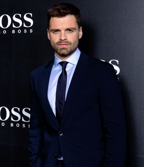 Sebastian Stan – ator romeno-americano. Nascido em 13 de agosto de 1982, em Constança, na Romênia, destaca-se pelos traços angulosos, olhar intenso e versatilidade de estilo.