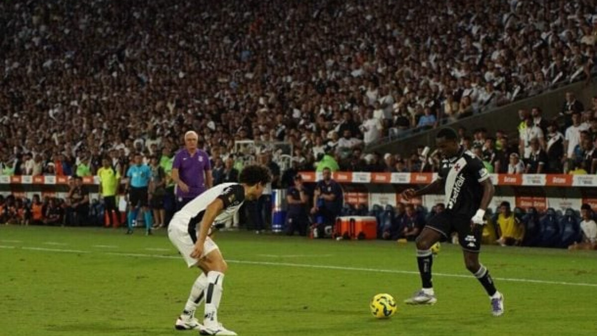Cruz-Maltino perde para o Corinthians por 2 a 1, no Maracanã, e dá adeus ao sonho do bicampeonato, mas leva bolada para casa