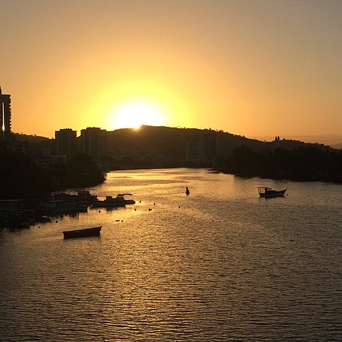 Vitória (Capital do Espírito Santo) - Apelido: Ilha do Mel. População: 366 mil  