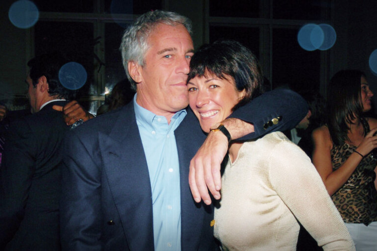 Jeffrey Epstein e Ghislaine Maxwell foram objetos do document&aacute;rio "Jeffrey Epstein: Poder e Pervers&atilde;o" dispon&iacute;vel na Netflix(Foto: Divulga&ccedil;&atilde;o/Netflix)