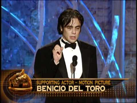 Benício del Toro foi premiado com o Oscar de Melhor Ator Coadjuvante em 2001 por “Traffic”, filme de Steven Soderbergh.
