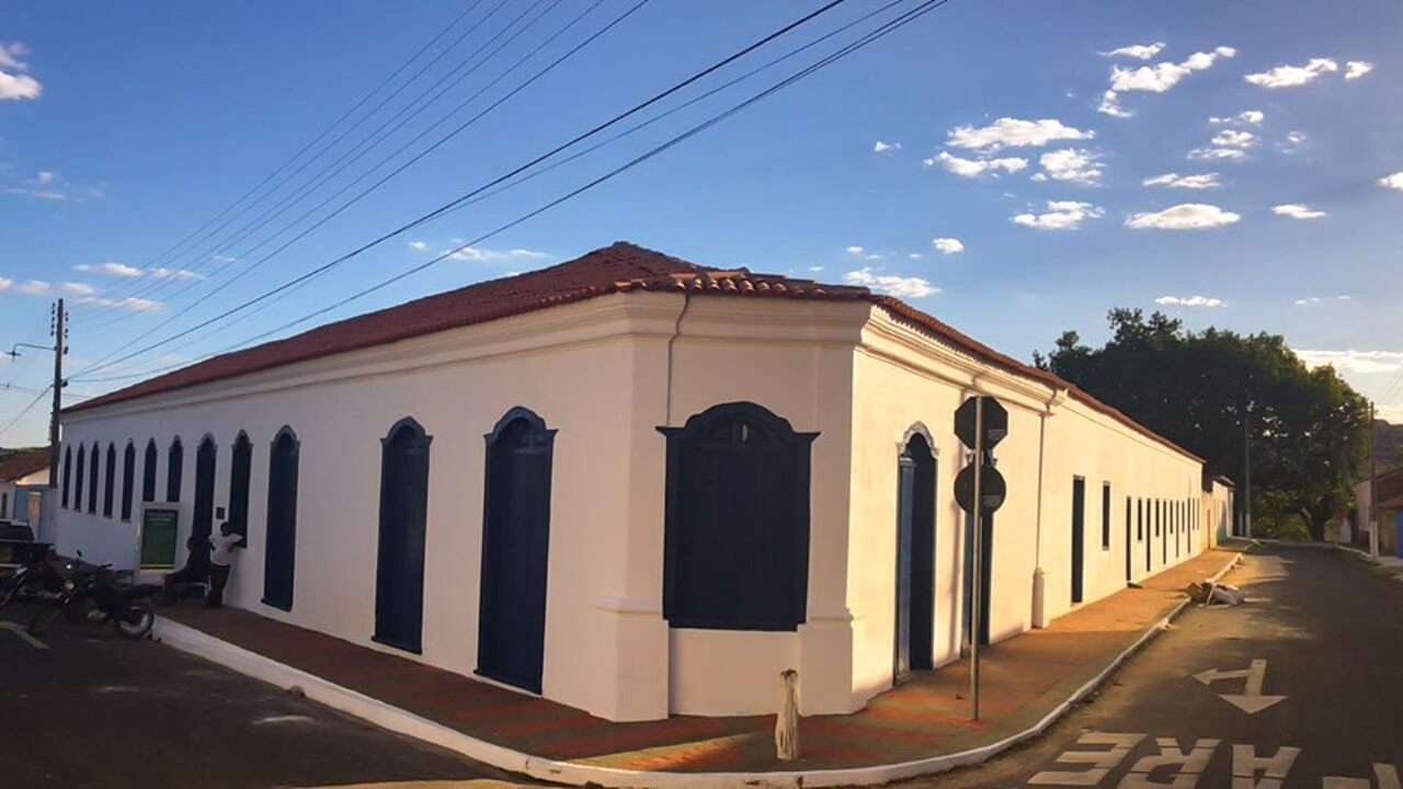 O Museu do Piauí, localizado na Casa de Odilon Nunes, guarda peças históricas, fósseis e arte sacra.