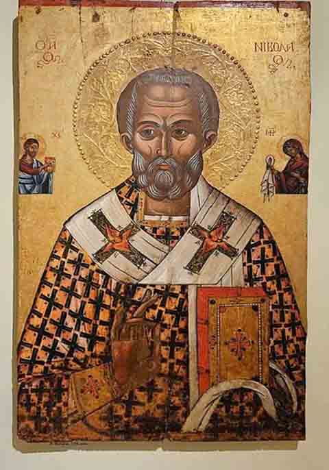 Em 1087, marinheiros italianos roubaram parte de seus restos mortais e os levaram para Bari, na Itália, onde ele foi santificado como São Nicolau de Bari.