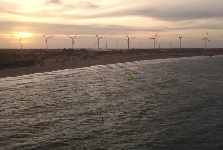 As duas praias compõem uma região ainda pouco explorada do ponto de vista urbano, mas muito procurado por visitantes interessados em natureza preservada e vivências culturais autênticas.