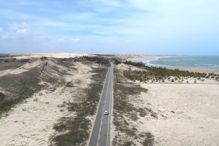 O caminho se transformou em parte essencial da experiência turística graças ao seu cenário deslumbrante. 