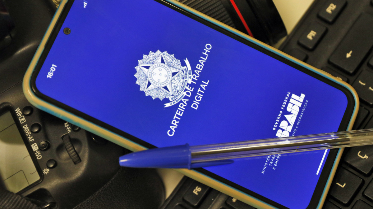 Lei de F&eacute;rias completa 100 anos e marca origem do direito ao descanso no Brasil