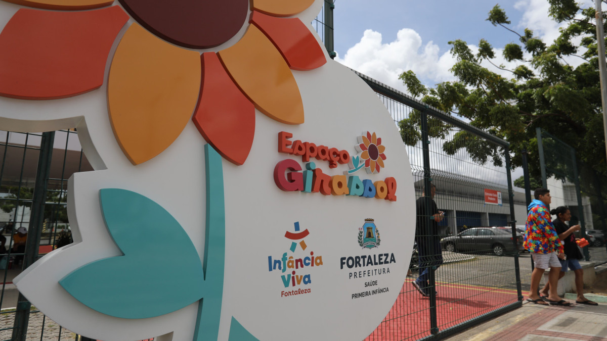 FORTALEZA-CE, BRASIL,22.12.2025: Prefeito Evandro leitão participa de Inauguração segundo Espaço Girassol de Fortaleza.  (Fotos: Fabio Lima/OPOVO)