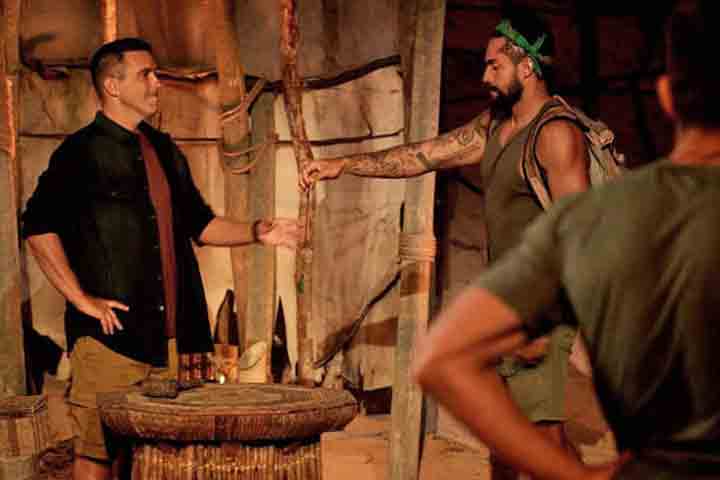 Em 2021, passou a comandar também o reality show de sobrevivência “No Limite”, em sua quinta temporada. 