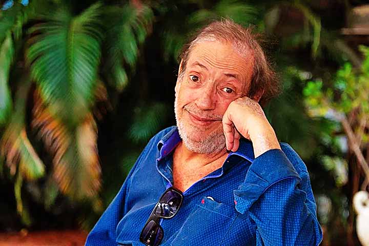 Marcos Oliveira comentou a publicação com um agradecimento e esclarecendo que ficou em condições financeiras ruins por ter sido vítima de um golpe.
