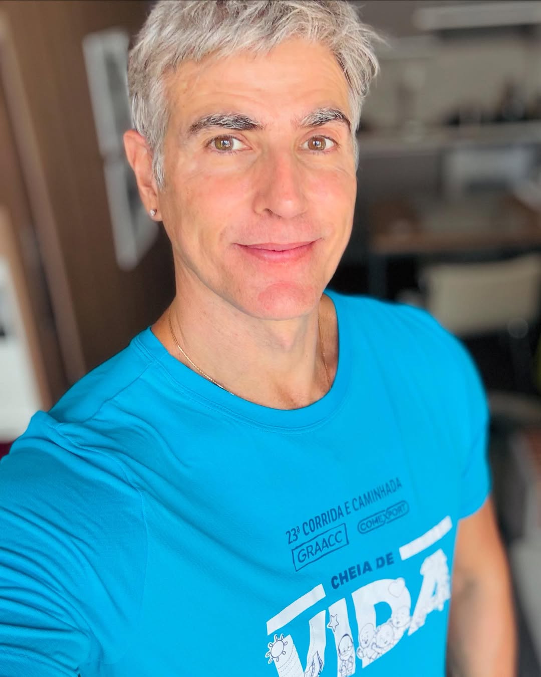 Seu contrato com a TV Globo terminou em 2021. Segundo o ator, a saída aconteceu de forma natural e alinhada ao desejo de assumir projetos próprios. 
