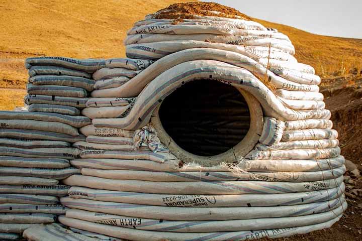 Essas características levaram à utilização da técnica até em áreas militares, já que elas também são consideradas à prova de balas.